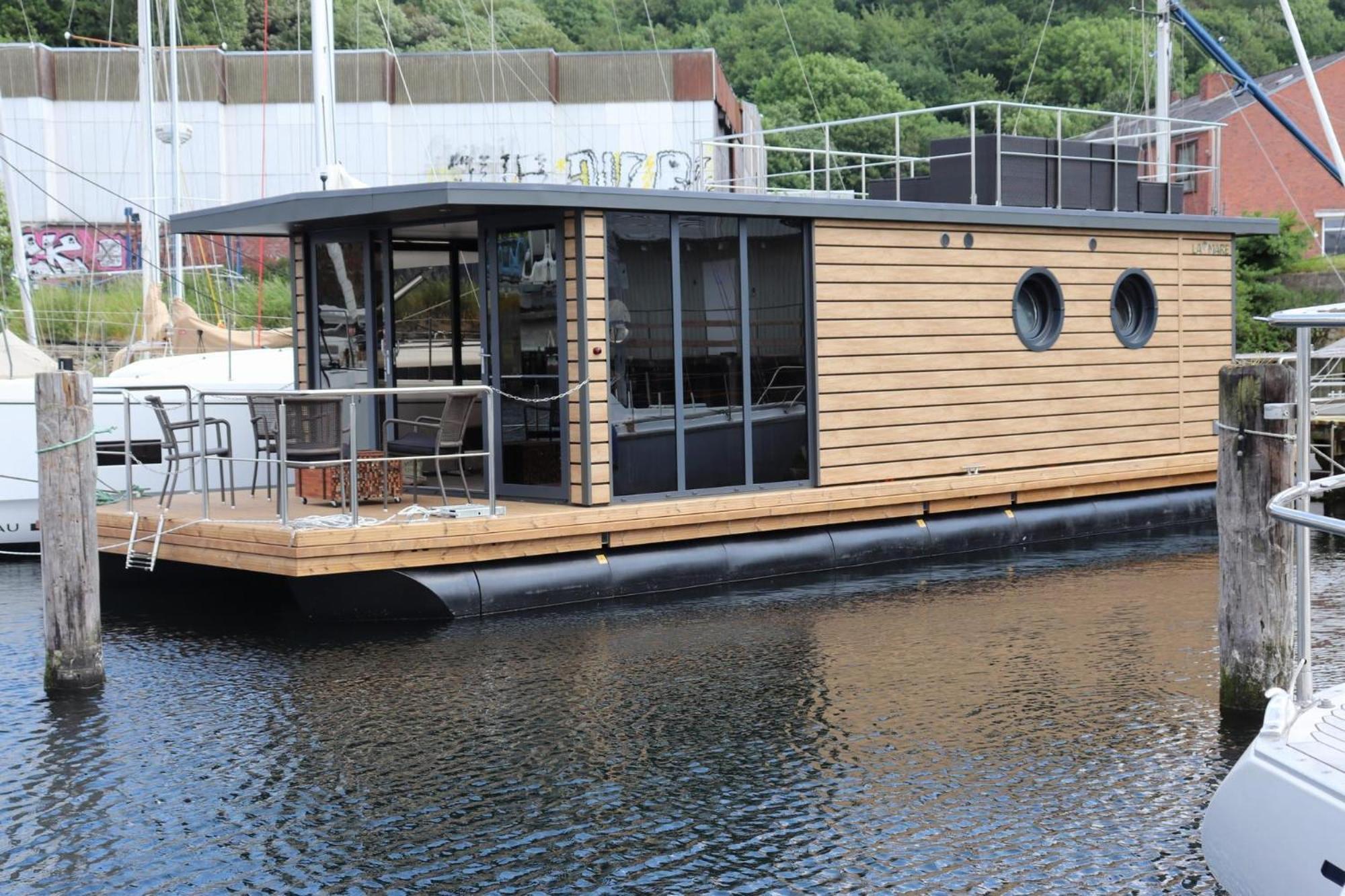 Отель Houseboat Leni Фленсбург Экстерьер фото